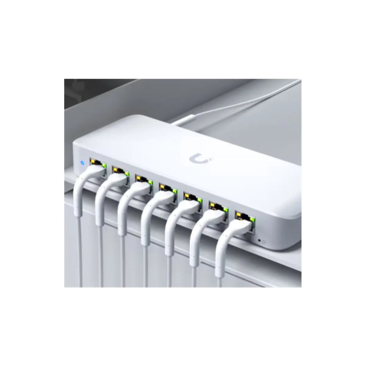UBIQUITI USW-ULTRA UniFi Switch Ultra 8x GbE RJ45 PoE webes felületen menedzselhető asztali kivitel #2