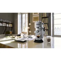 DELONGHI EC685.M Dedica Style 15 bar nyomás Thermoblock tejhabosító 1-2 csésze ESE podok 15 cm széles fém test #7