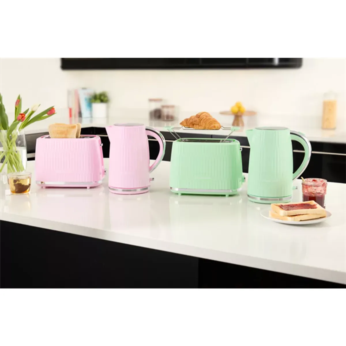 Russell Hobbs 27374-56 Kenyérpirító 850 W morzsatálca 2 szeletes 3 fokozat #3