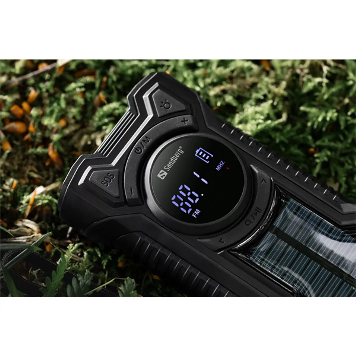 SANDBERG 421-03 Survivor radio all-in-1 5000 mAh powerbank AM FM bluetooth hangszóró napelemes töltés és kézi hajtás #7