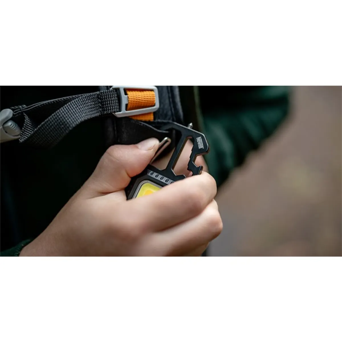 Newell NL3863 Lunar Multitool 6 világítási mód IPX4 500 mAh USBC állvány 14 cm üvegtörő sörnyitó dugókulcs #6