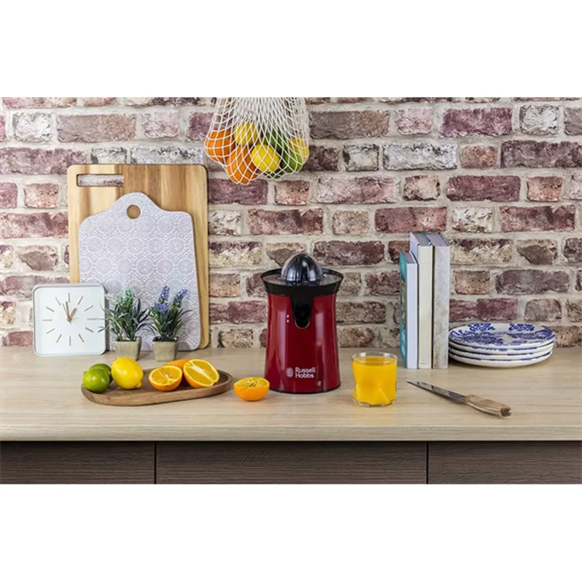 RUSSELL HOBBS 26010-56 Citrusprés rozsdamentes acél piros ház 2 különböző átmérőjű facsaró fej csepegésgátló funkció beépített vezetéktároló 60 W #5