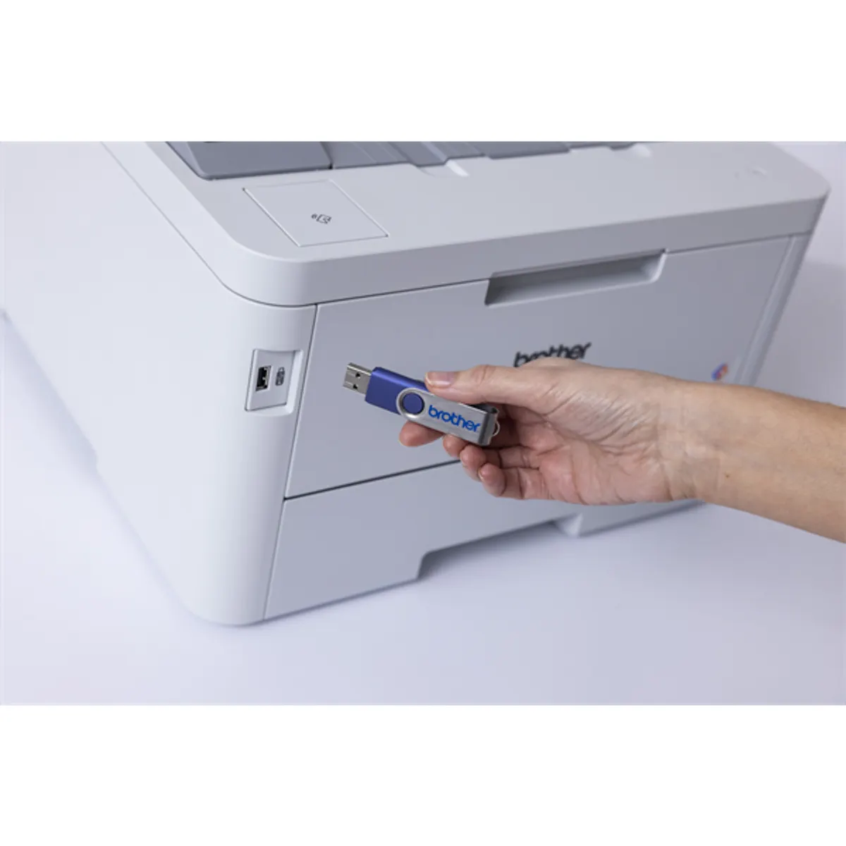 BROTHER HLL8240CDWYJ1 HL-L8240CDW A4, színes, 30 lap perc, duplex, USB, Ethernet, Wi-Fi, 600x600dpi #8