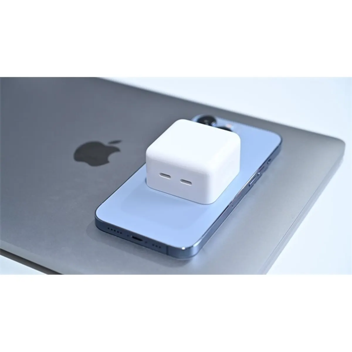 BLACKBIRD BH1387 töltőfej 35W duál USB-C fehér #1