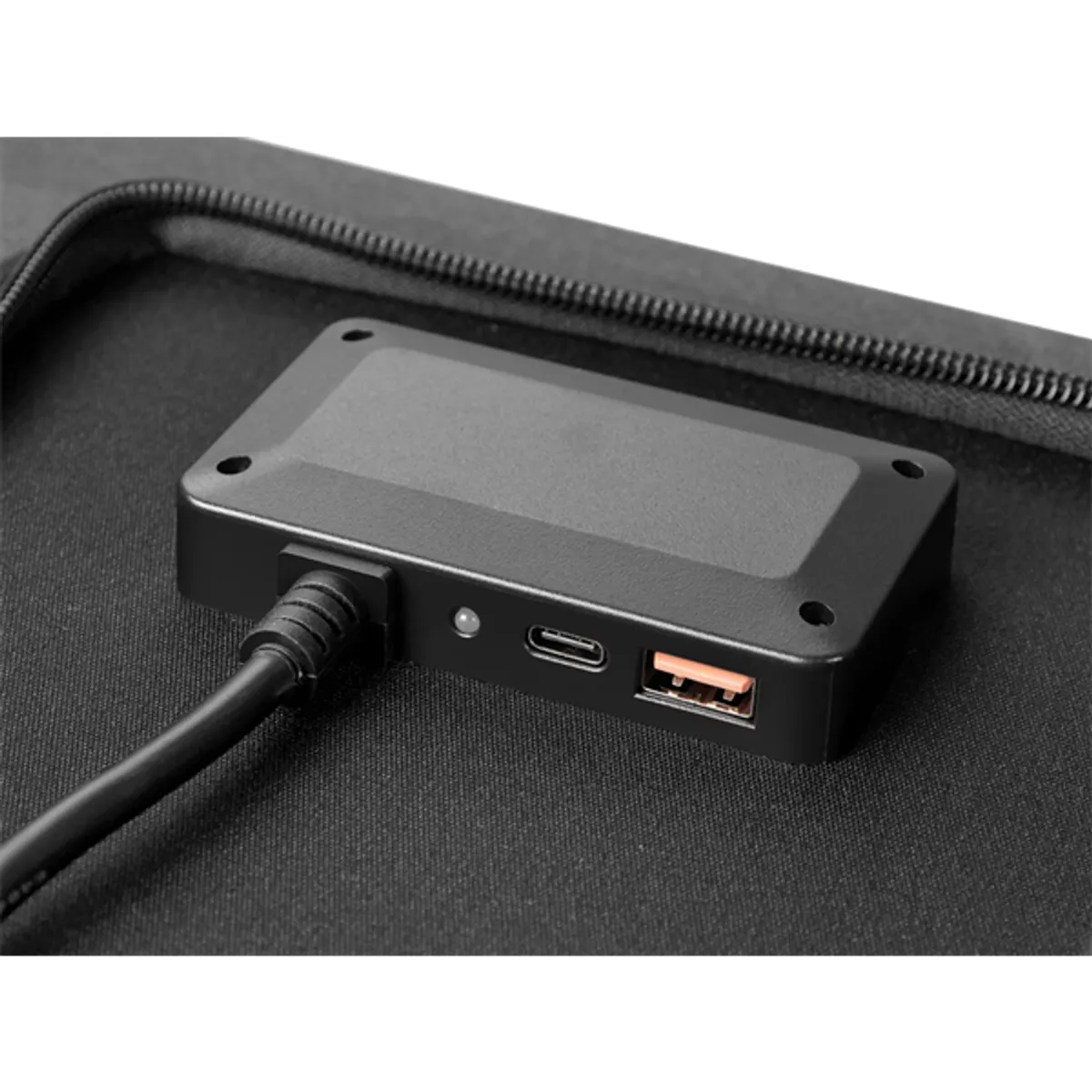 SANDBERG 421-45 napelemes töltő 100W könnyű monokristályos PERC IP67 ETFE 4 panelos USB-C PD USB-A QC3.0 #5