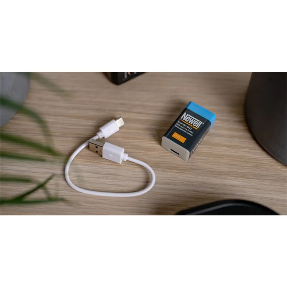Newell NL3465 9V USB-C akkumulátor 500 mAh beépített USB-C port USB-A kábel tartozék 40 hónap garancia 1200 töltési ciklus #8